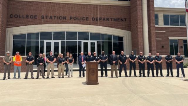 Photo showing those participating in the June 30, 2022 Brazos County reminder to not drive under the influence during the holiday weekend.