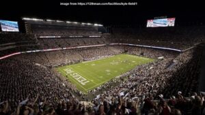 Image from https://12thman.com/facilities/kyle-field/1