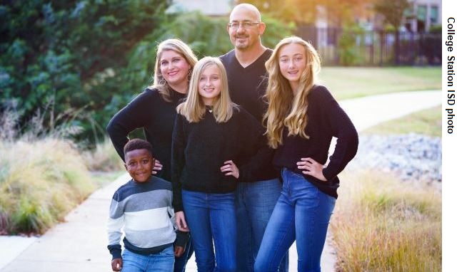 Photo from College Station ISD of Brandon Schmidt, his wife Katie, daughters Sophie and Sabrina, and son Carter.